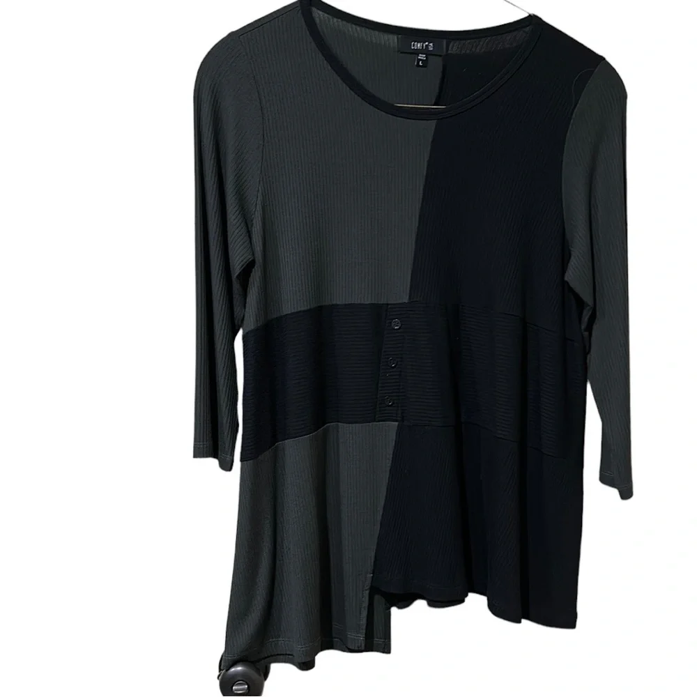 Knit Tunic top by Comfy in Black and Olive Green, Sz L